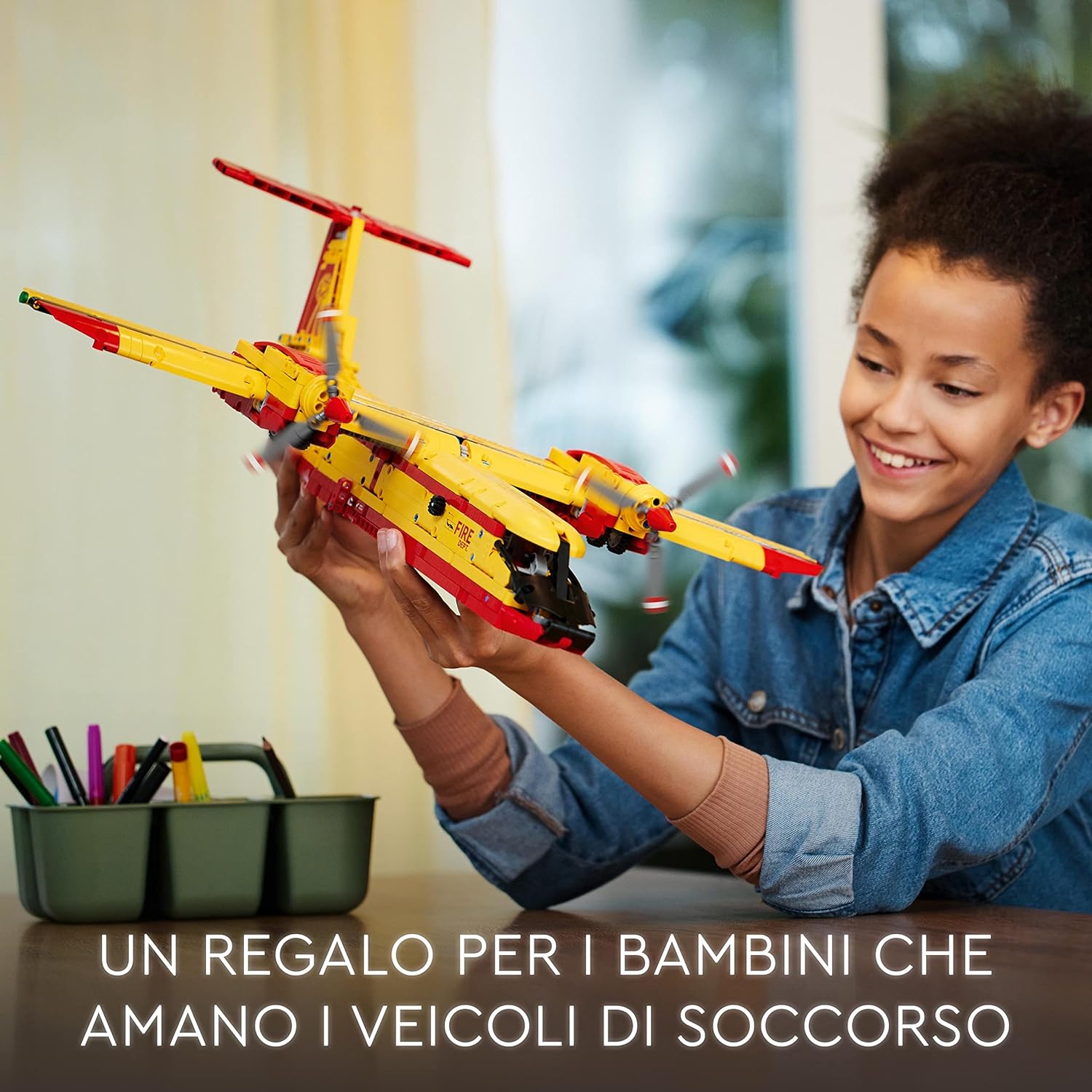 Salva le vite tra le fiamme con questo aeroplano antincendio LEGO in  OFFERTA! - Webnews