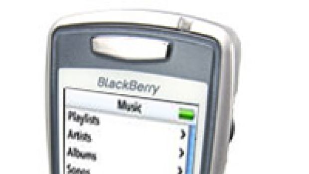 E se iPhone fosse un AppleBerry?