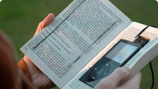 Melablog scrive il suo primo libro. Insieme a voi