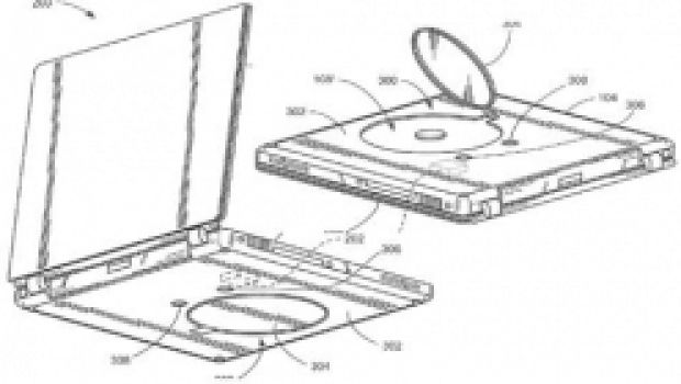 Sotto il laptop il drive campa...