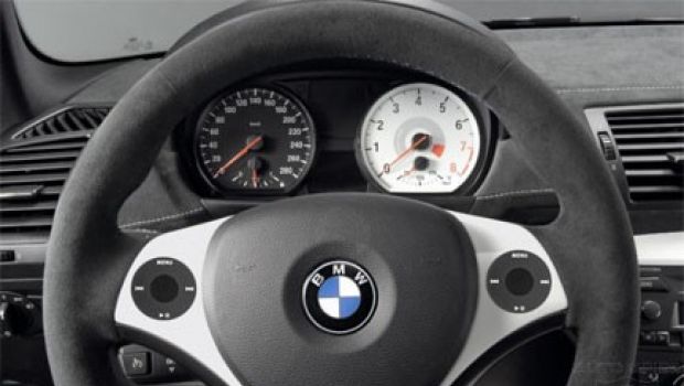 BMW lavora con Apple per il sostituto di iDrive?