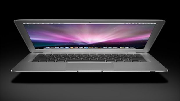 MacBook Air in spedizione, anche in Italia