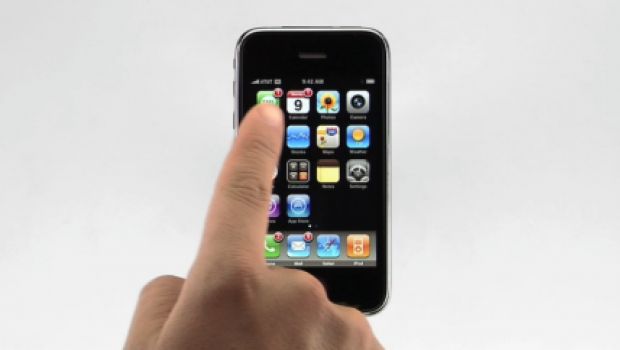 Apple pubblica il video di presentazione su iPhone 3G