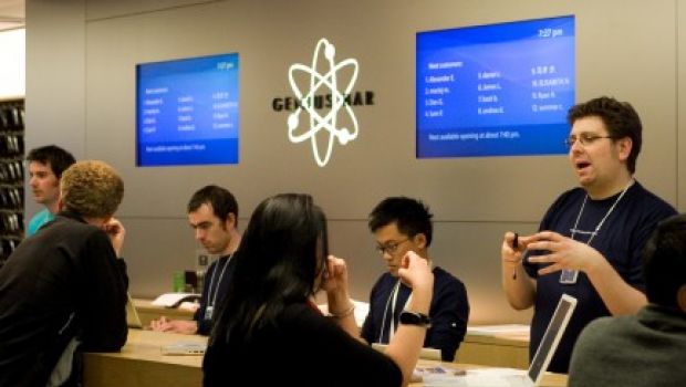 Apple: sabato due nuovi store negli USA