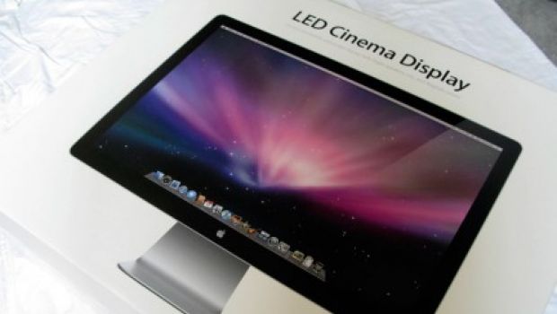 Apple Cinema Display 24