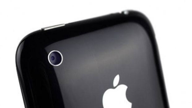 La fotocamera di iPhone 3GS è rivoluzionaria e parla (in parte) italiano?