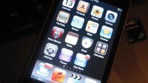 iPod touch con fotocamera: foto o fake?