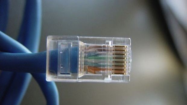 Apple citata per violazione di brevetto sulla tecnologia Ethernet