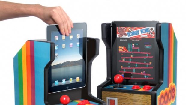 iCade, l'accessorio che trasforma iPad in una sala giochi (Aggiornato)