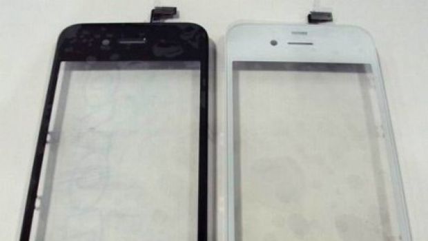 Foto spia dei top-case dei prossimi iPhone: colore bianco e nero