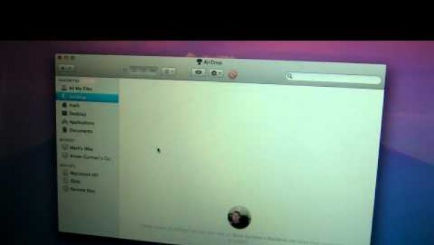 AirDrop su Mac OS X 10.7 Lion mostrato in un video