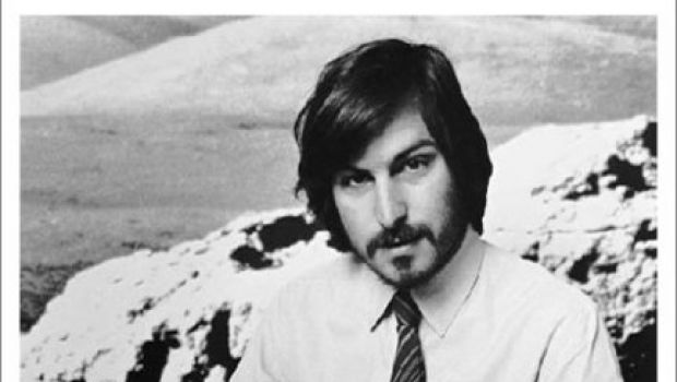 Steve Jobs si dimette e lascia il posto di CEO a Tim Cook