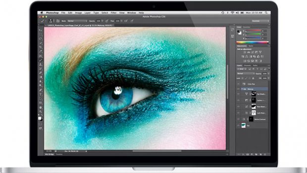 Foto Eye Closeup, accordo tra Apple e Sabine Liewald