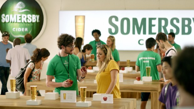 Carlsberg Somersby, il sidro che prende in giro Apple