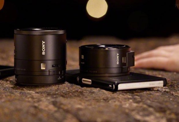 Sony mette un vero zoom all'iPhone