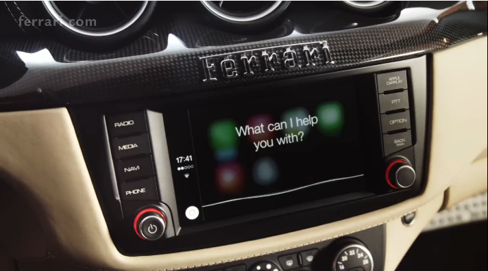 Apple CarPlay debutta per prima in Italia sulle Ferrari Four