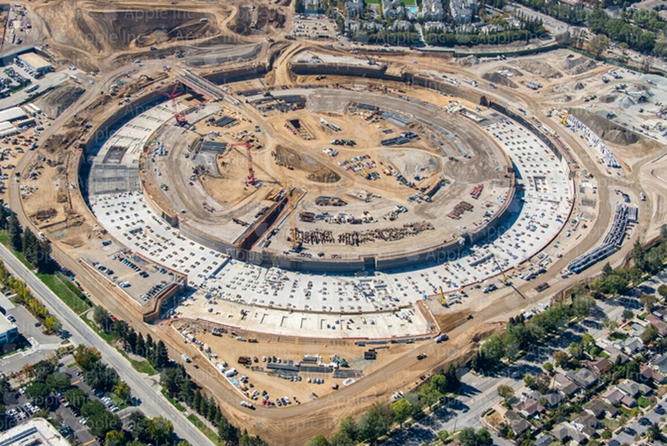 Apple Campus 2: nuove riprese con drone mostrano l'avanzamento dei lavori all'8 novembre