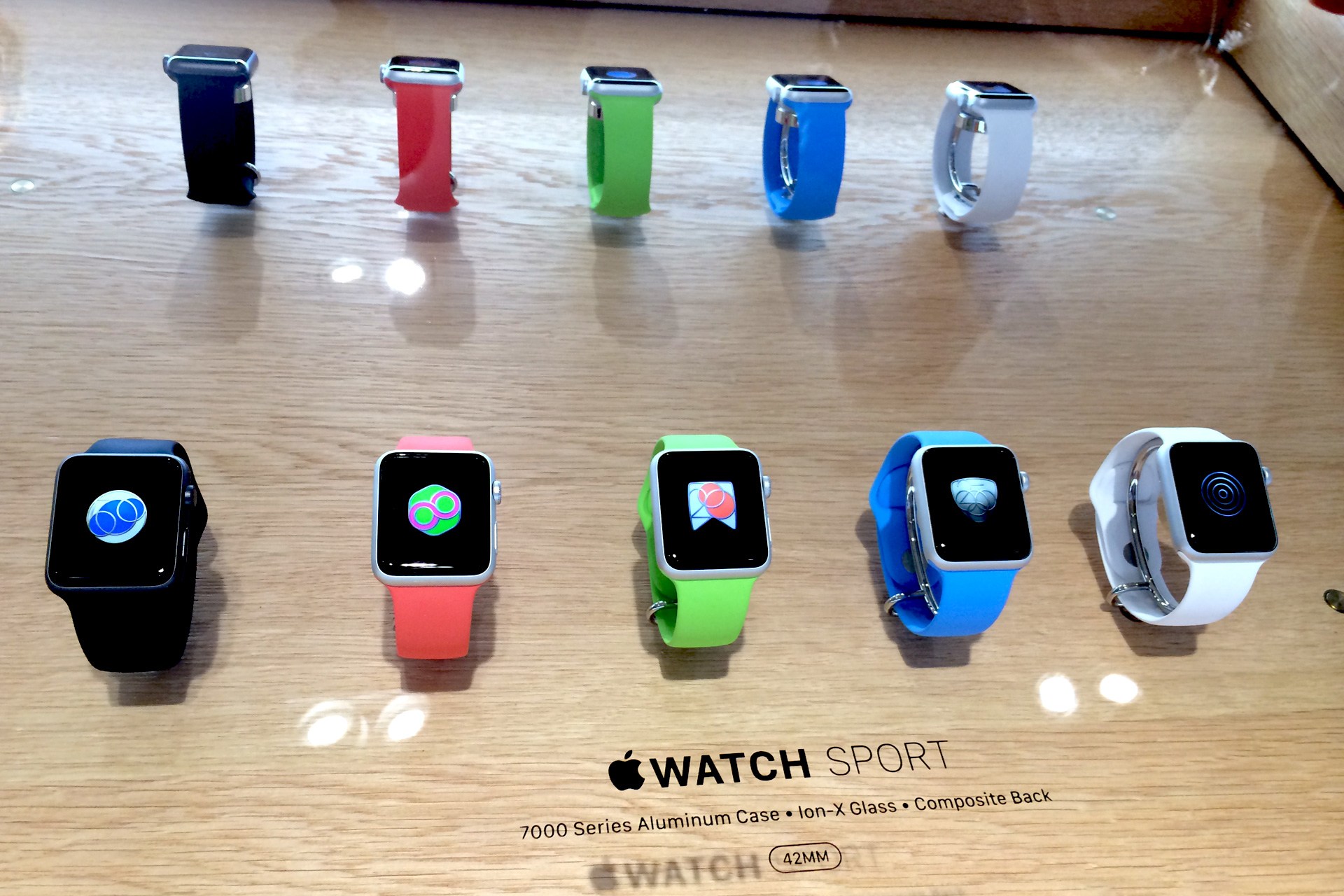 Il giorno di Apple Watch, partono le vendite in Italia