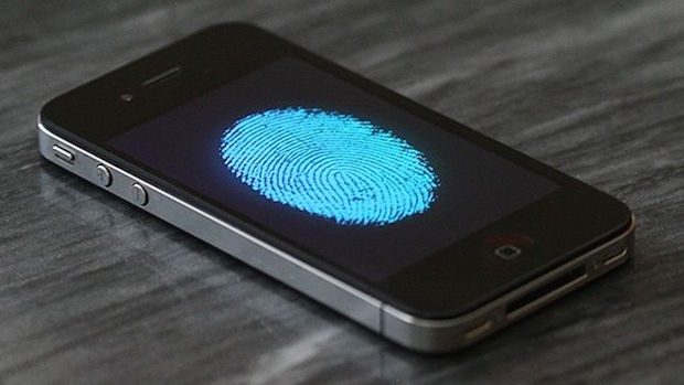 Apple vs FBI, continua il dibattito sullo sblocco degli iPhone