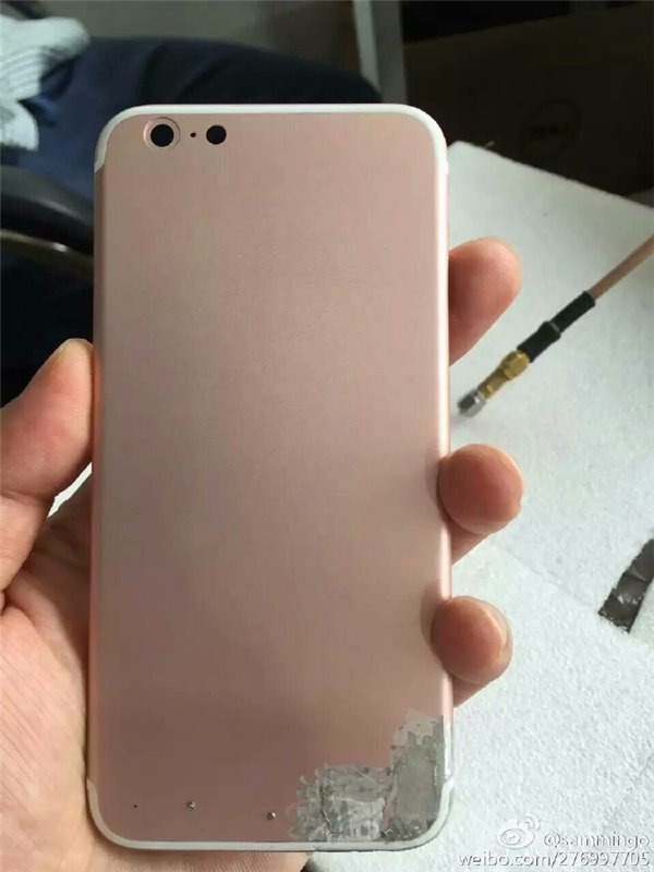 iPhone 7, nuove foto della scocca posteriore con colorazione Rose Gold