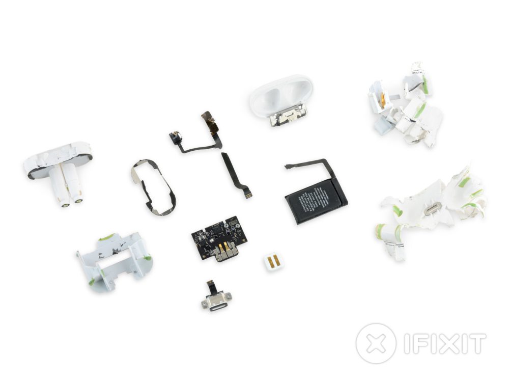 AirPods, teardown e stress test dei nuovi auricolari wireless