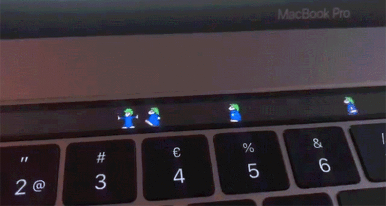 Macbook Pro 2016: Pac Man, Lemmings e un Pianoforte nella Touch Bar