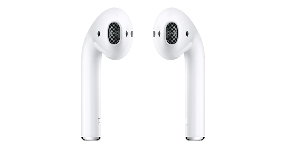 AirPods, il successo di Tim Cook: un business da 10 miliardi di dollari