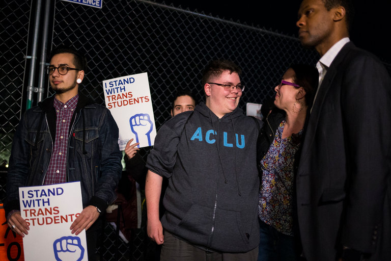 Apple (e altre) a sostegno di uno studente transgender presso la Corte Suprema