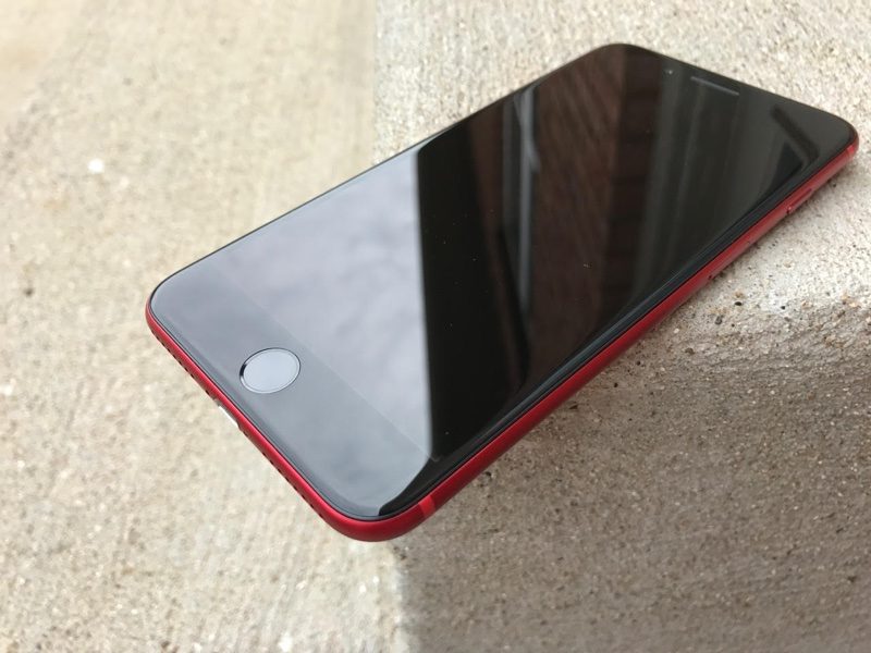 iPhone 7 (PRODUCT)RED: ecco che aspetto avrebbe con cornice nera