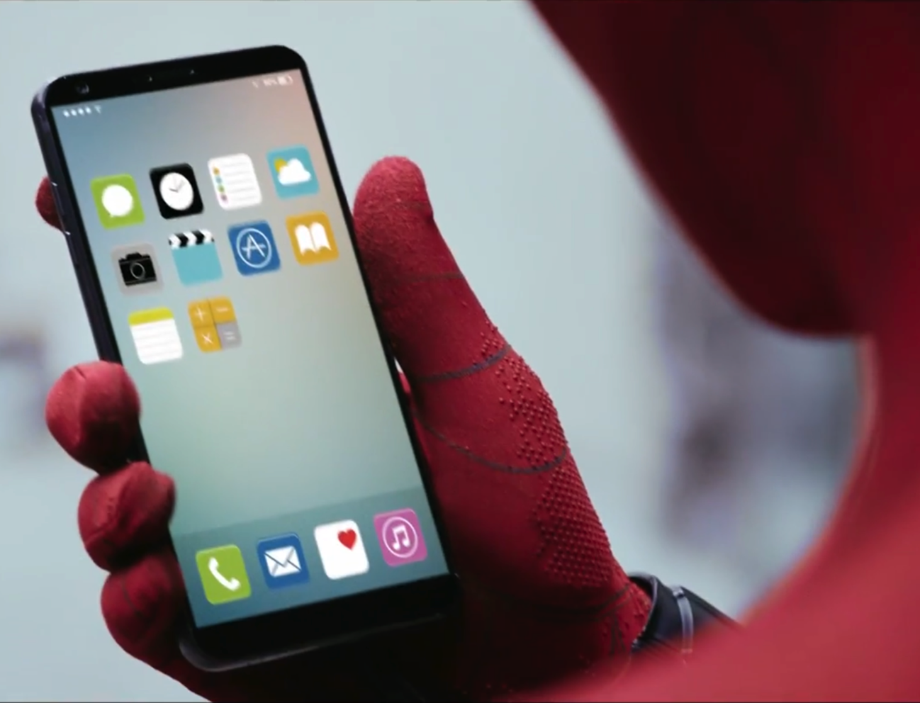 iPhone 8 compare nel prossimo film di Spiderman