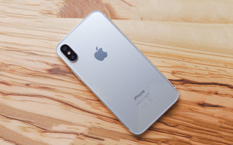 iPhone 8, prezzo di partenza da 999 dollari secondo il NYT