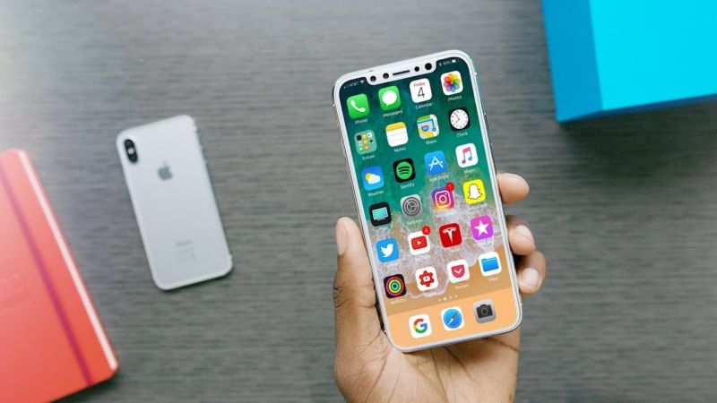 iPhone X, spunta un esemplare con sfondo animato [Video]