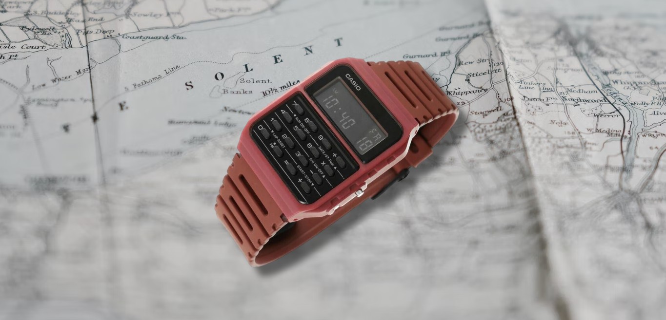 Questo orologio Casio è un tuffo nel passato ed è oggi SCONTATO DEL 40%