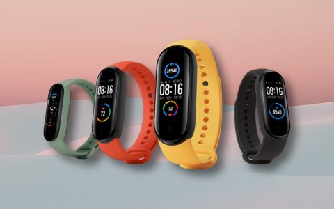 Xiaomi Mi Smart Band 5 in super offerta su eBay: a questo prezzo, è REGALATA