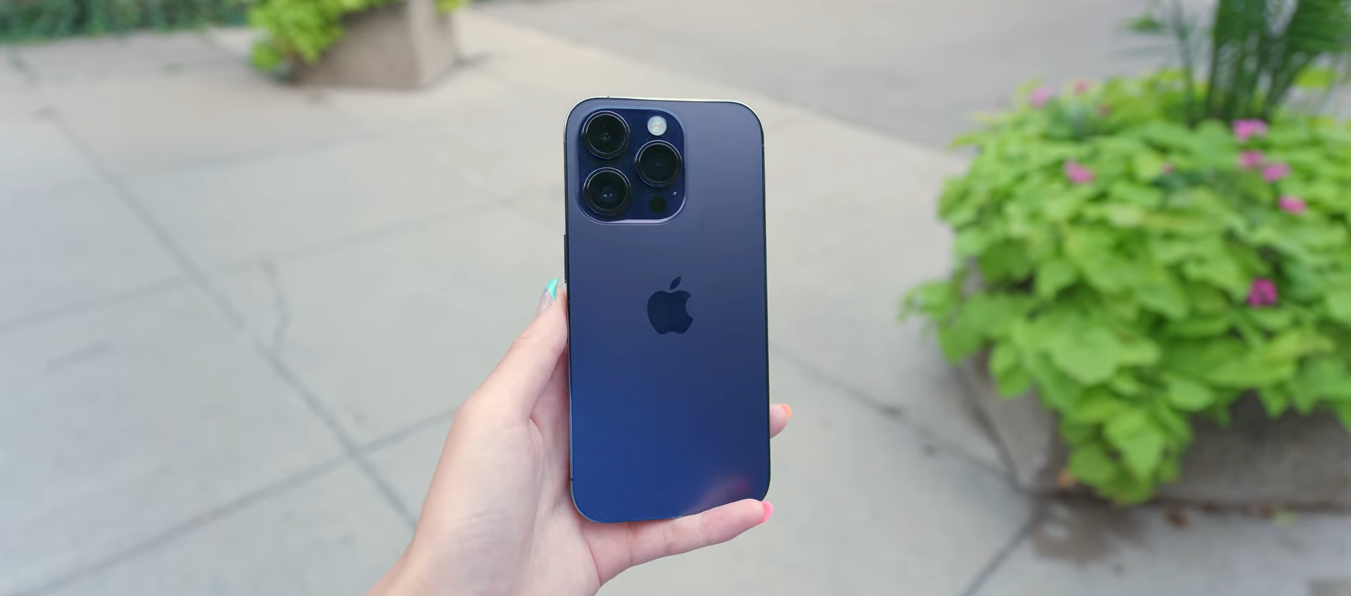 iPhone 14 Pro, Apple conferma il bug della fotocamera: il fix è in arrivo