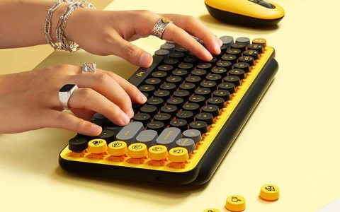 Logitech POP Keys: con lo SCONTO del 41% la paghi meno di 70€