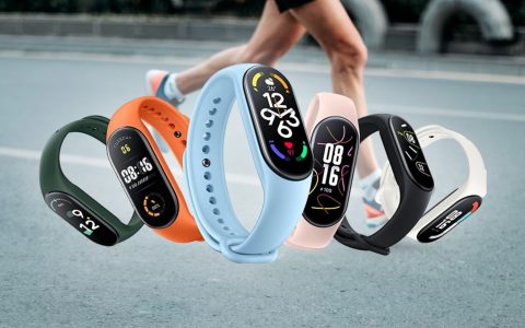 Xiaomi Smart Band 7: fitness tracker completo in OFFERTA solo 45€