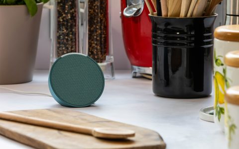 Amazon presenta i nuovi Echo Show 5, Echo Auto e Echo Pop: dettagli e prezzi