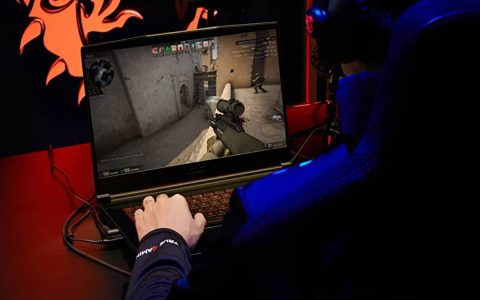 SCONTO BOMBA DI 300 EURO sul Notebook da gaming TOP DI GAMMA