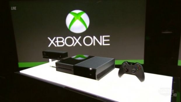 Xbox One su Amazon Japan: la console sarà diversa in Giappone