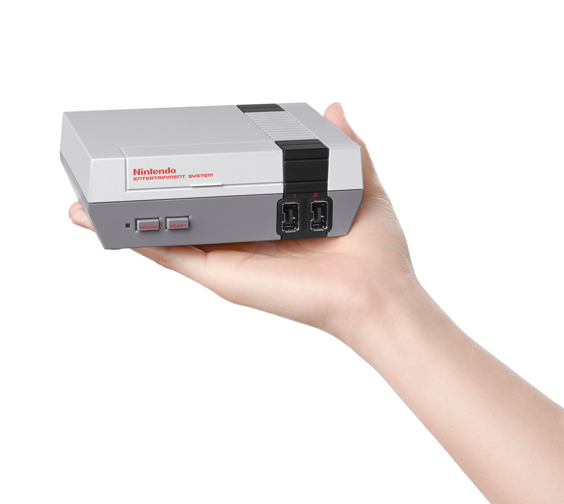 Nintendo annuncia l'arrivo di Classic Mini: Nintendo Entertainment System