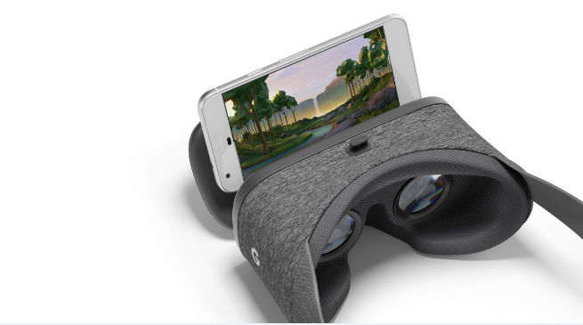 Daydream View: il visore VR di Google si presenta in video